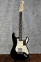 Fender : Made in Japan Modern Stratocaster HSS Rosewood Fingerboard Black 2